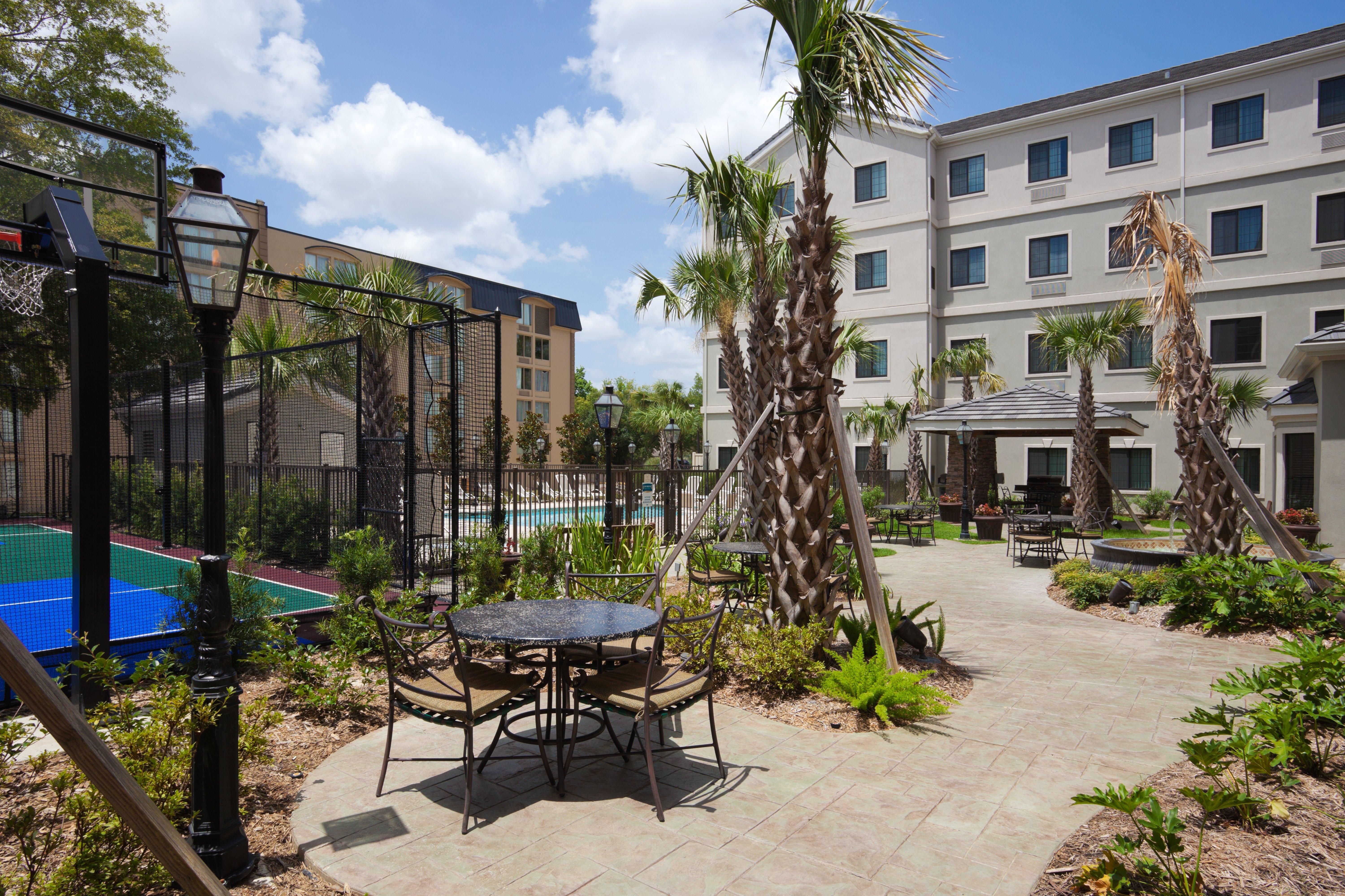 Staybridge Suites Lafayette-Airport, An Ihg Hotel Exterior photo